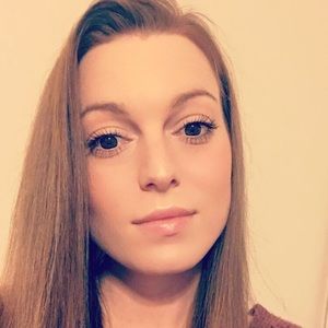 Meet your Posher, Natashia